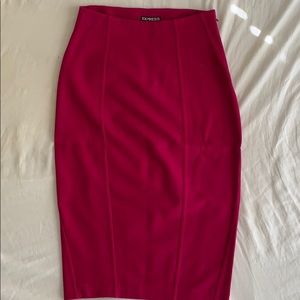 Express size 2 dark pink skirt